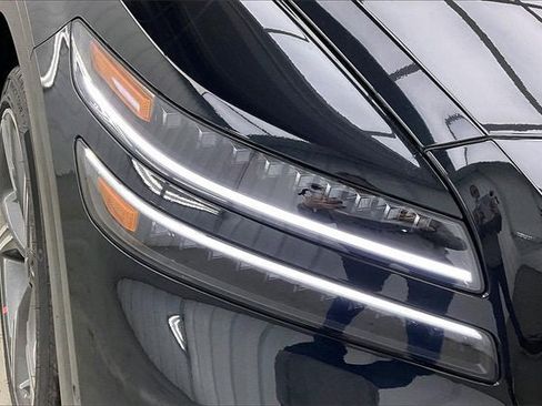 New 2026 Genesis GV80 2.5T Prestige AWD/4WD image 36