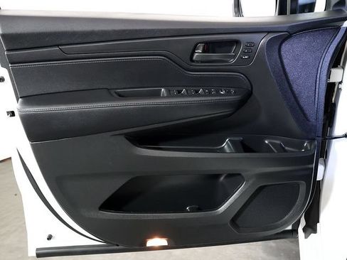 Used 2025 Honda Odyssey Sport-L image 24
