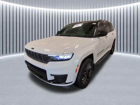 Used 2024 Jeep Grand Cherokee L Summit AWD/4WD image 20