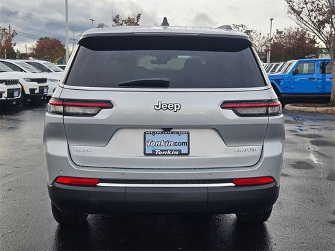 New 2025 Jeep Grand Cherokee L Limited w/ Trailer Tow Package image 5