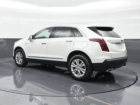 Certified 2024 Cadillac XT5 Luxury FWD image 3
