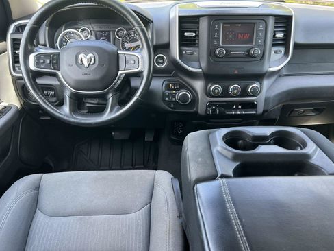 Used 2019 RAM 1500 Big Horn w/ Trailer Tow Group AWD/4WD image 2