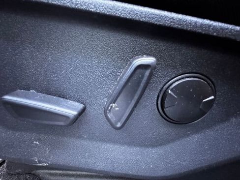 Used 2024 Ford F150 XLT w/ Equipment Group 302A MID image 32