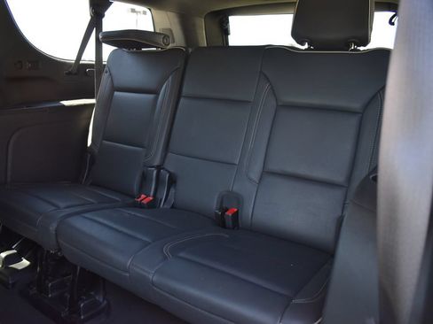 Certified 2024 Chevrolet Suburban Premier AWD/4WD image 29