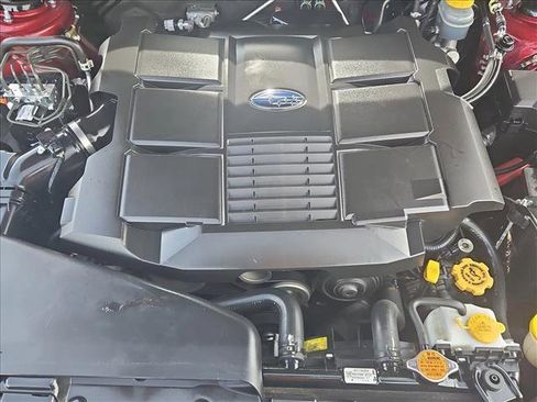 Used 2011 Subaru Outback 3.6R Limited w/ PWR Moonroof Pkg image 23