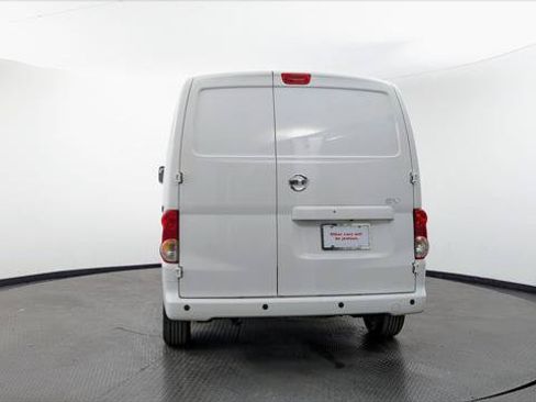 Used 2018 Nissan NV200 SV w/ Navigation Package FWD image 7