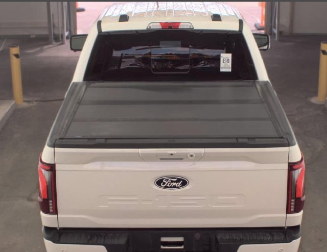 Used 2024 Ford F150 Platinum w/ FX4 Off-Road Package AWD/4WD image 4