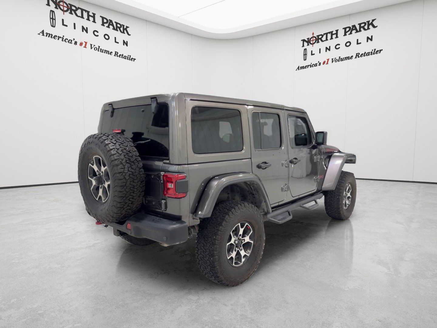 Used 2021 Jeep Wrangler Unlimited Rubicon AWD/4WD image 5