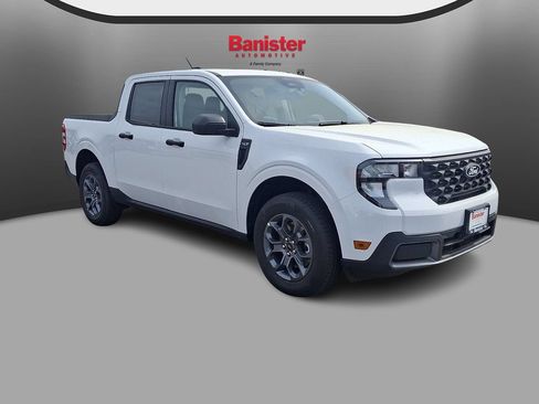 New 2026 Ford Maverick XLT w/ Equipment Group 301A AWD/4WD image 2