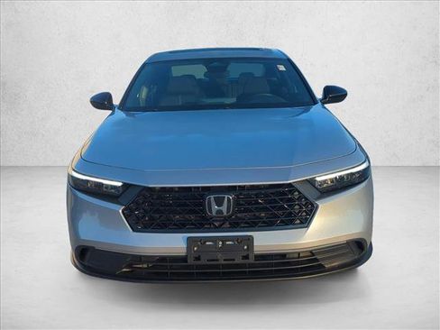 Used 2025 Honda Accord Sport image 2