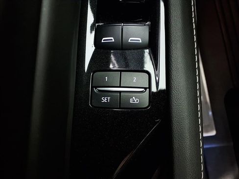 Used 2023 Cadillac Escalade Sport Platinum w/ LPO, ONYX Package image 21