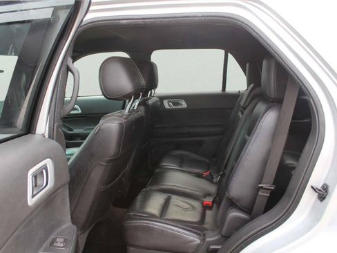 Used 2013 Ford Explorer Limited AWD/4WD image 7