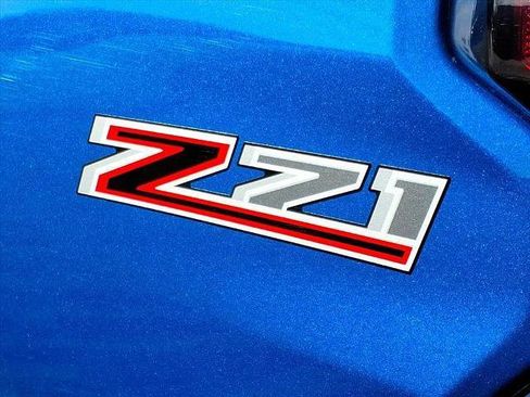 Used 2023 Chevrolet Colorado Z71 w/ Z71 Convenience Package 2 image 29