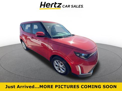 Used 2025 Kia Soul LX w/ LX Technology Package image 1