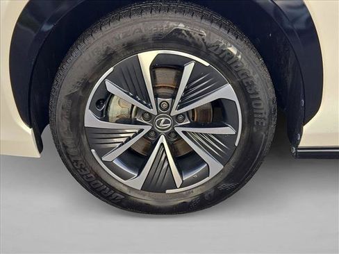 Used 2024 Lexus RZ 300e Premium w/ Accessory Package (Z1) FWD image 24