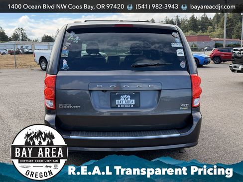 Used 2018 Dodge Grand Caravan GT FWD image 6
