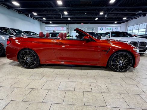 Used 2020 BMW M4 Convertible 2D w/ Competition Package image 31