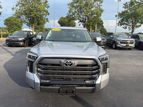 Used 2022 Toyota Tundra Limited AWD/4WD image 7