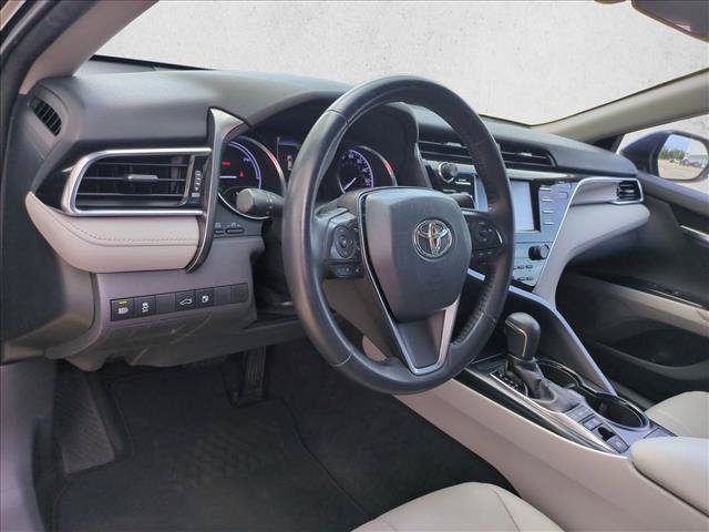 Used 2018 Toyota Camry SE FWD image 10
