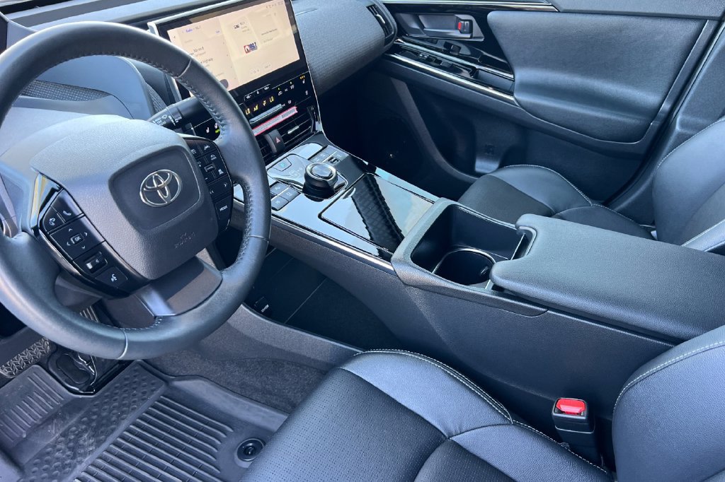 Certified 2023 Toyota bZ4X AWD image 12