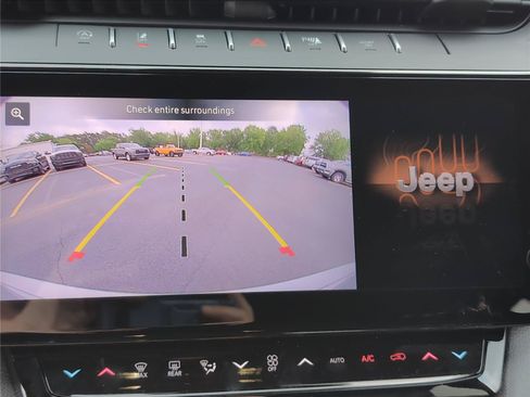 New 2026 Jeep Grand Cherokee Altitude RWD image 22