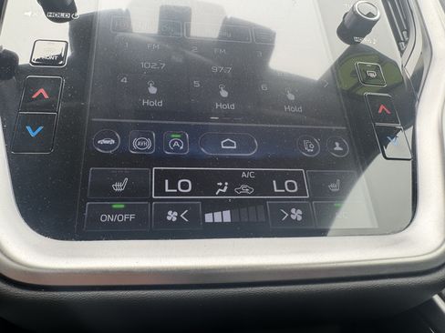 Certified 2025 Subaru Outback Premium AWD/4WD image 23