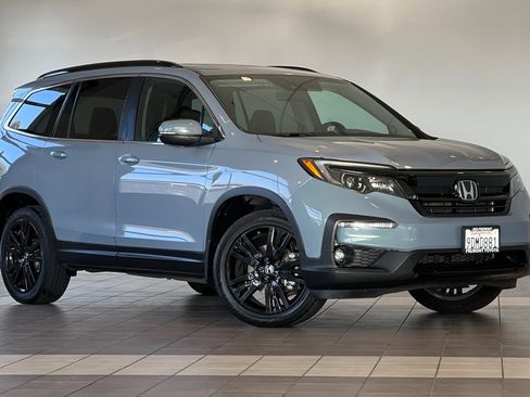 Used 2022 Honda Pilot Special Edition image 2