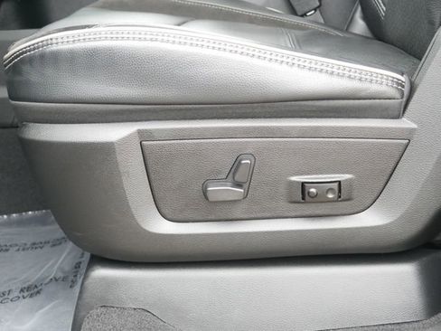 Used 2024 RAM 2500 Laramie w/ Night Edition image 15