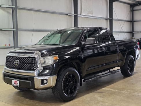 Used 2019 Toyota Tundra SR5 image 1
