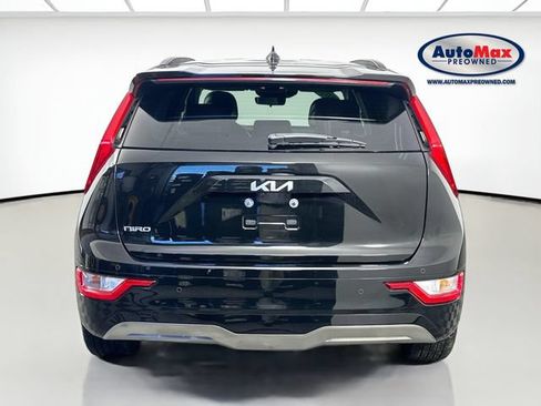 Used 2023 Kia Niro Wind w/ Wind Preserve Package FWD image 7