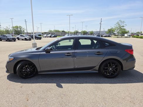 Used 2024 Honda Civic Sport image 14