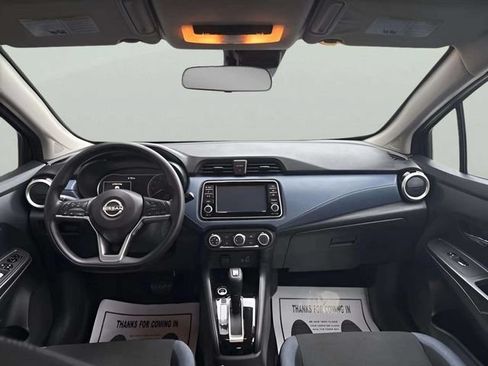 Used 2024 Nissan Versa SV FWD image 8