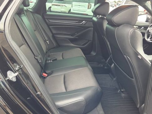 Used 2022 Honda Accord Sport image 16