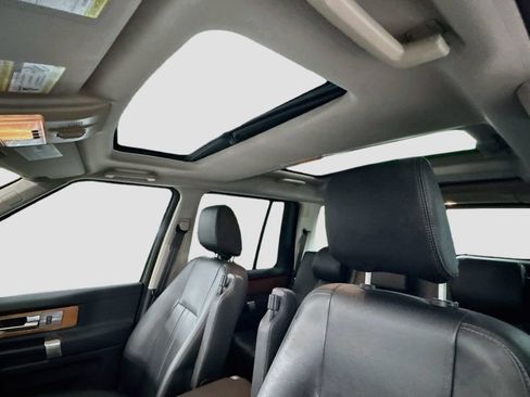 Used 2016 Land Rover LR4 AWD/4WD image 25