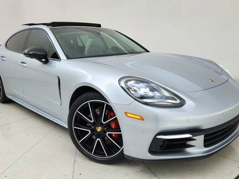 Used 2018 Porsche Panamera 4S image 87