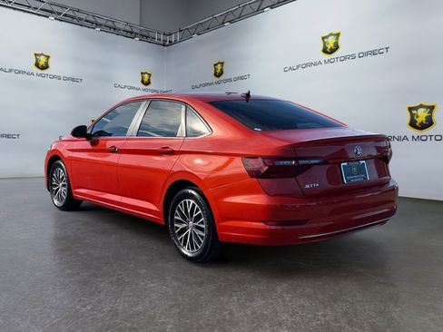 Used 2020 Volkswagen Jetta SE w/ SE Cold Weather Package image 3