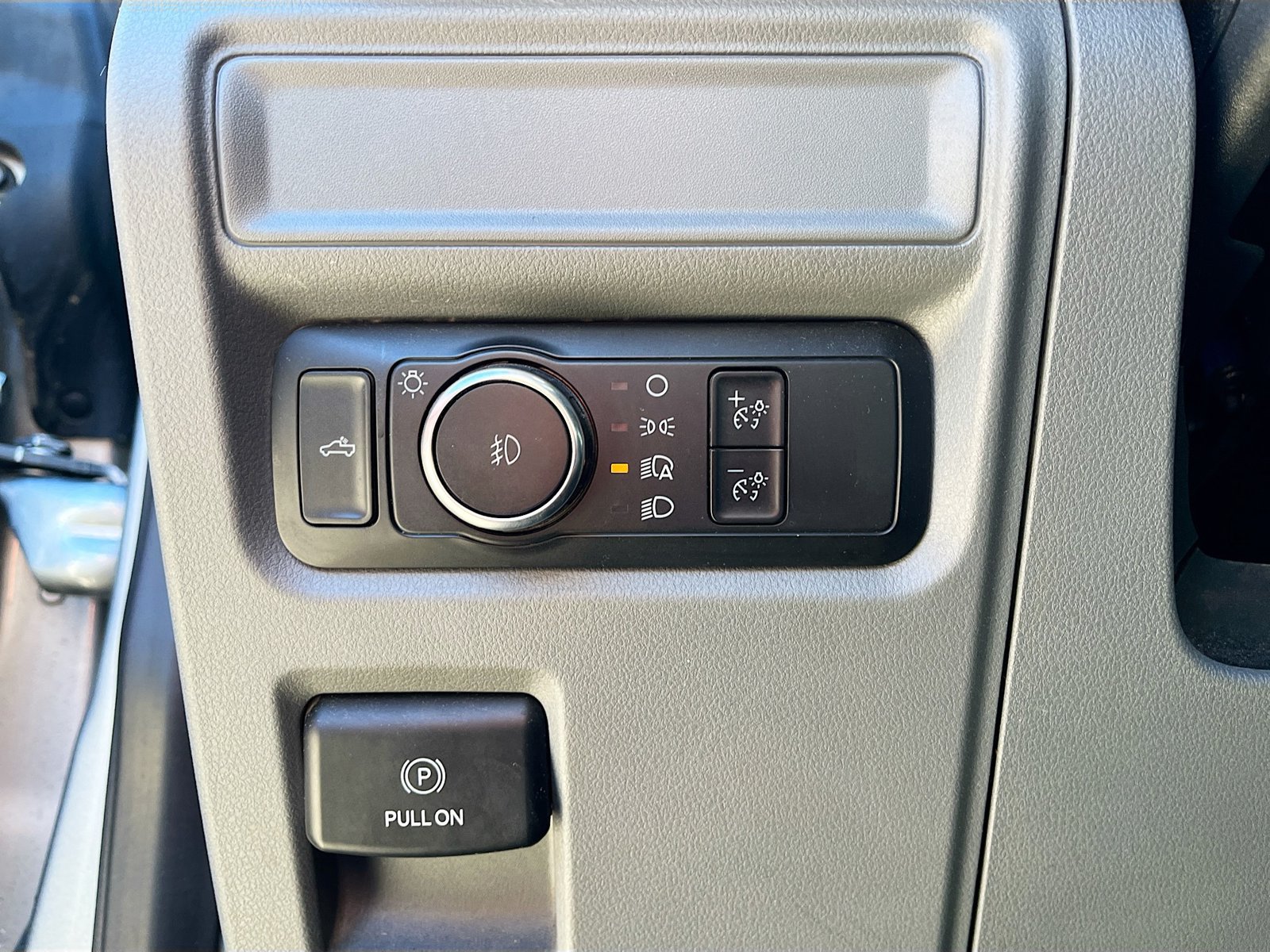 Used 2022 Ford F150 XLT AWD/4WD image 10