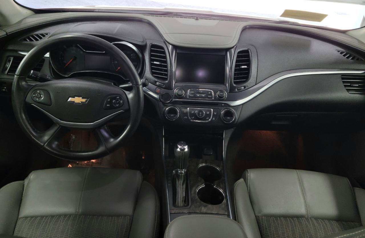 Used 2015 Chevrolet Impala LT w/ Convenience Package FWD image 16