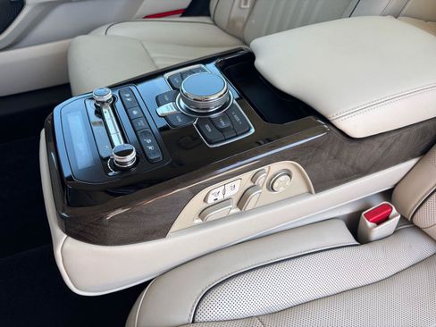 Used 2019 Genesis G90 5.0 Ultimate AWD/4WD image 39