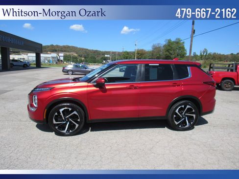 Used 2023 Mitsubishi Outlander SE AWD/4WD image 8