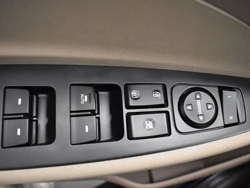 Used 2020 Hyundai Tucson Value AWD/4WD image 21