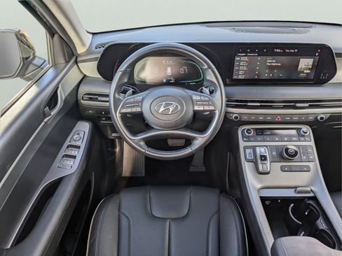 Used 2024 Hyundai Palisade SEL FWD image 15