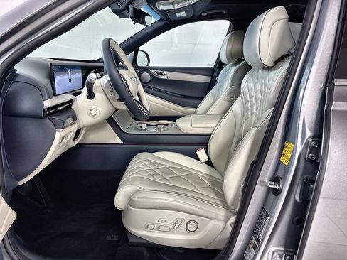 New 2025 Genesis GV80 3.5T Prestige AWD/4WD image 13