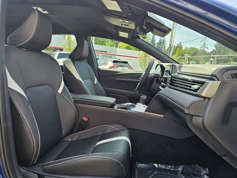 New 2026 Toyota Camry SE AWD/4WD image 10
