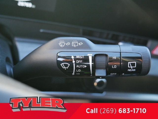 Used 2024 Kia Sportage X-Pro AWD/4WD image 26