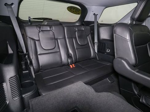 Used 2023 Ford Explorer XLT w/ Equipment Group 202A AWD/4WD image 20