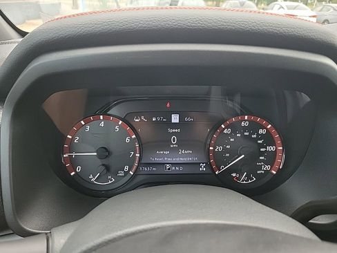 Used 2024 Nissan Titan PRO-4X w/ Pro-4x Utility Package image 33