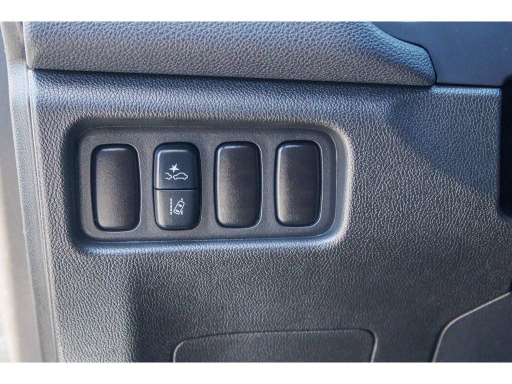 Used 2025 Mitsubishi Outlander Sport ES AWD/4WD image 20