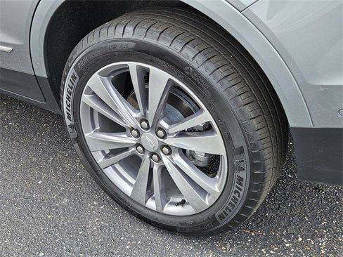 Certified 2024 Cadillac XT5 Premium Luxury w/ Platinum Package image 10