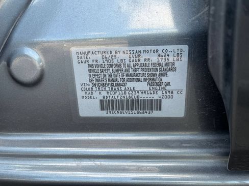 Used 2025 Nissan Versa SV FWD image 22